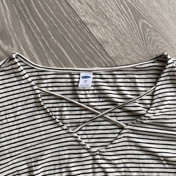 Old Navy Luxe Striped Tunic - Picture 2 of 4